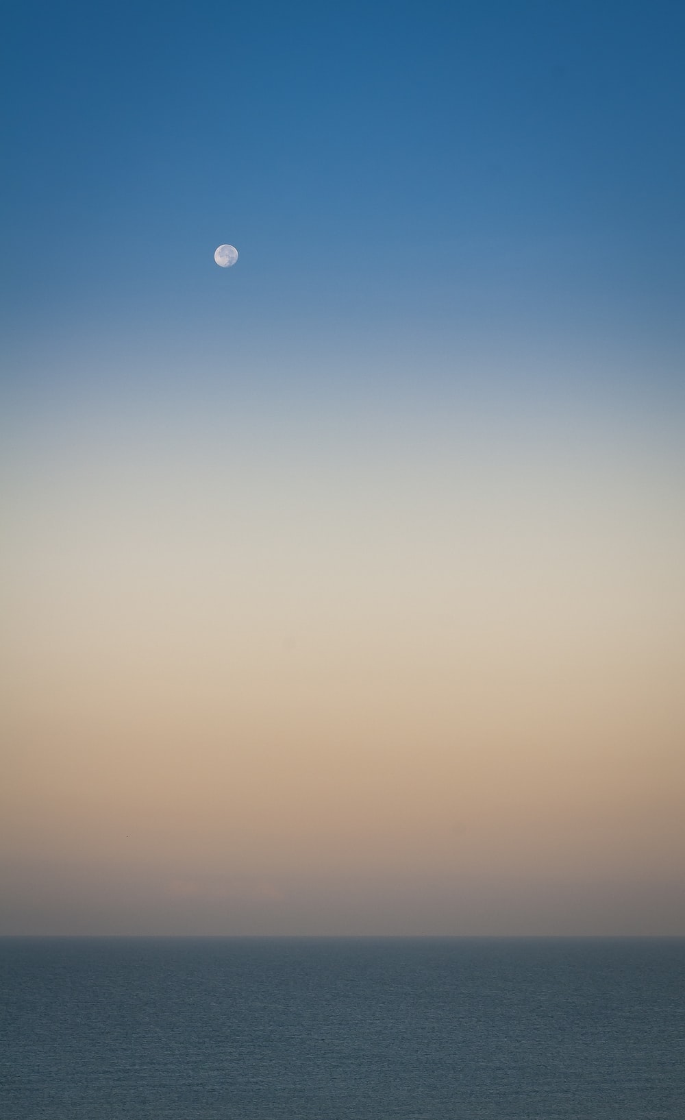 Clean Sky Picture. Download Free Image