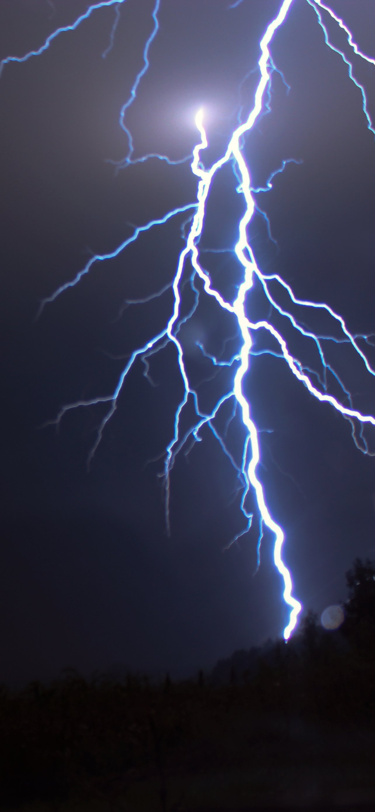 Blue Lightning Clouds Mobile Wallpapers - Wallpaper Cave