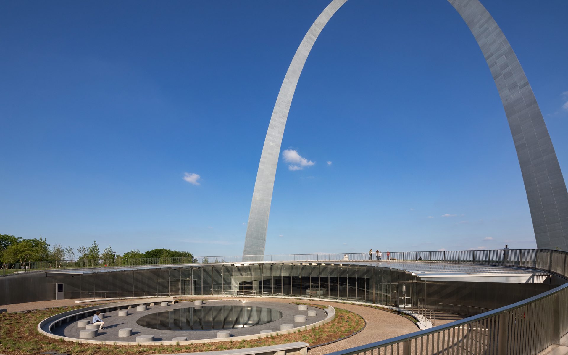 After $380 Million Renovation, The St. Louis Arch Reopens