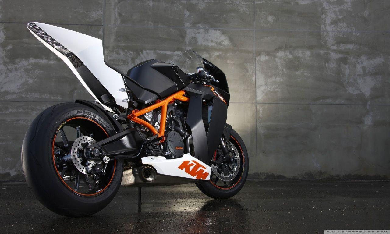 KTM Bikes Wallpaper