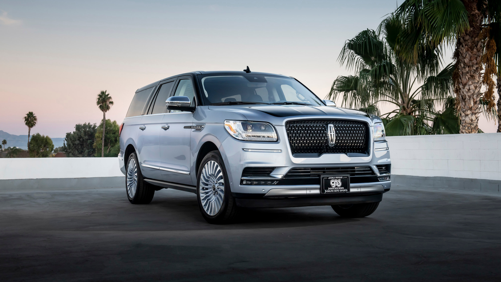 Lincoln Navigator Black Label 2018: free desktop wallpaper and background image