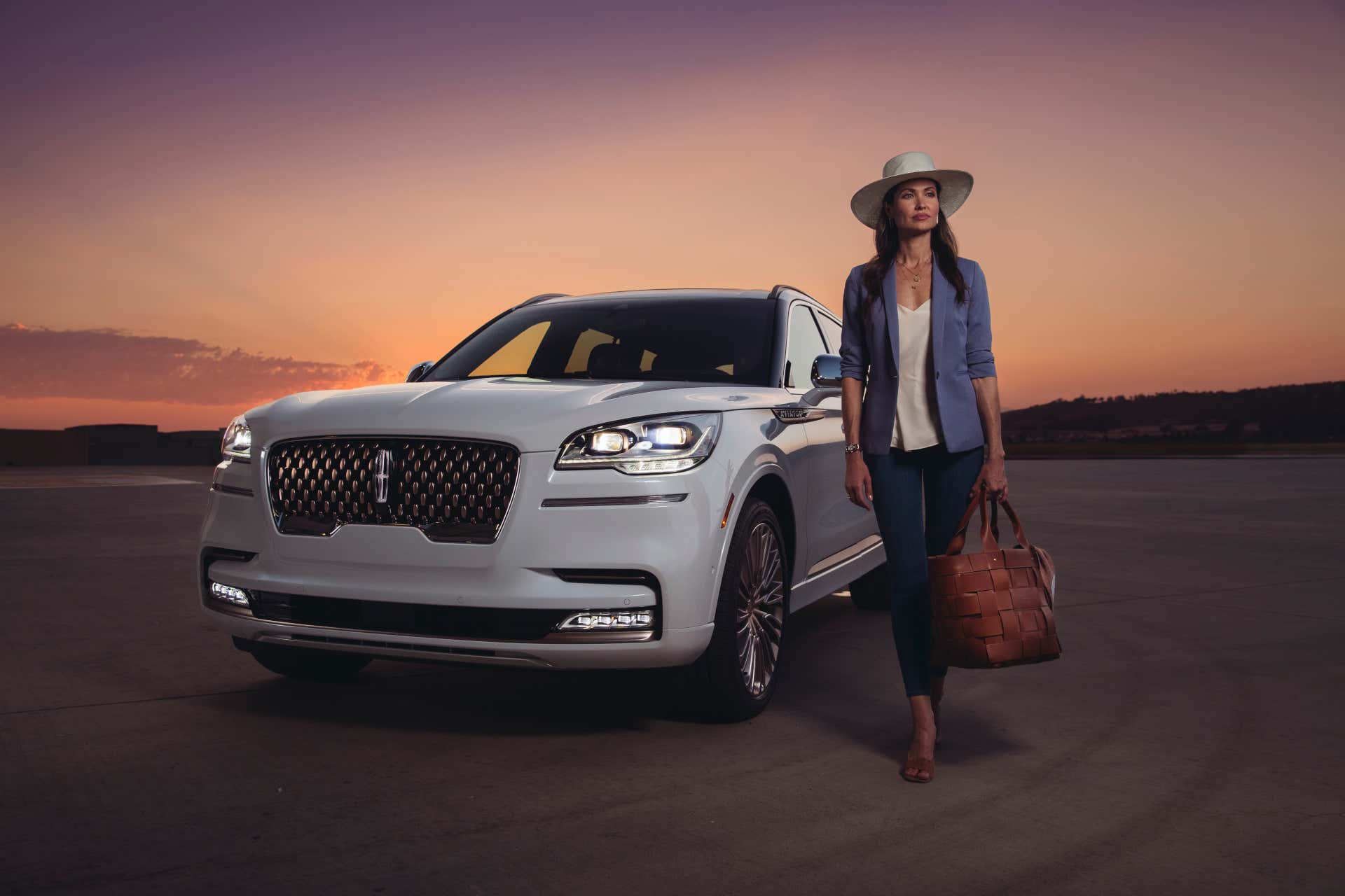 Lincoln Aviator Shinola Concept Is Detroit Luxury Writ Large