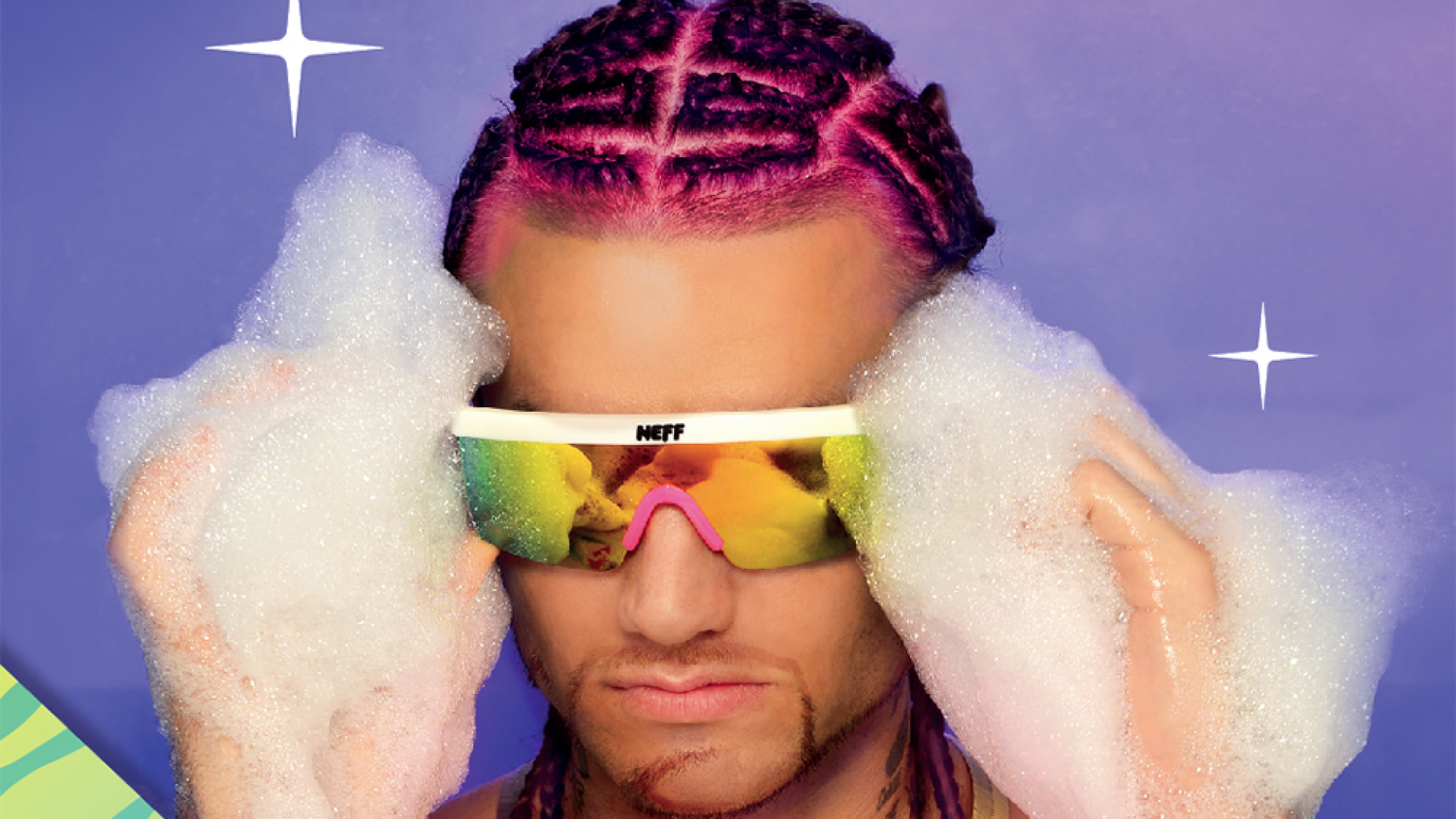 Why is Riff Raff total weirdo, whose show can't be missed?. Lucerna Music Bar