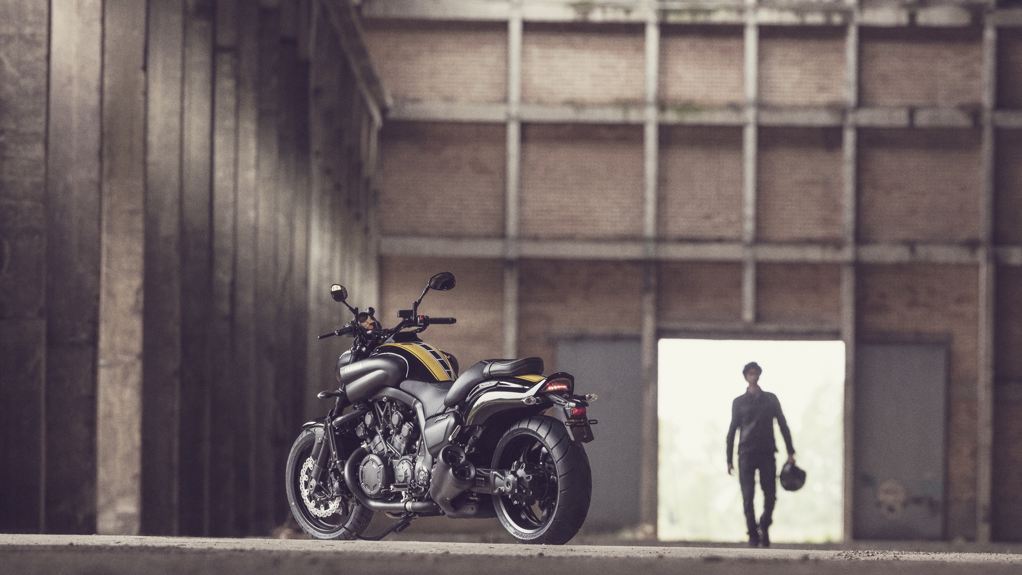 Yamaha VMAX 60th Anniversary Shows How the Bike Should Really Be Like