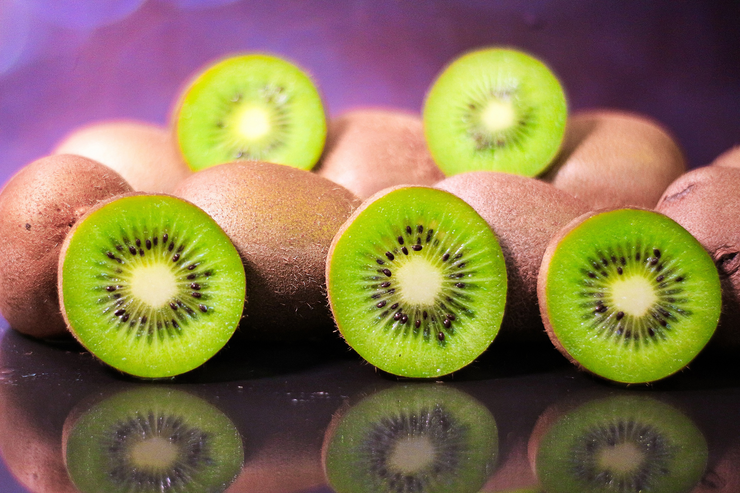 Kiwi HD Wallpaper, Fruit HD Wallpaper