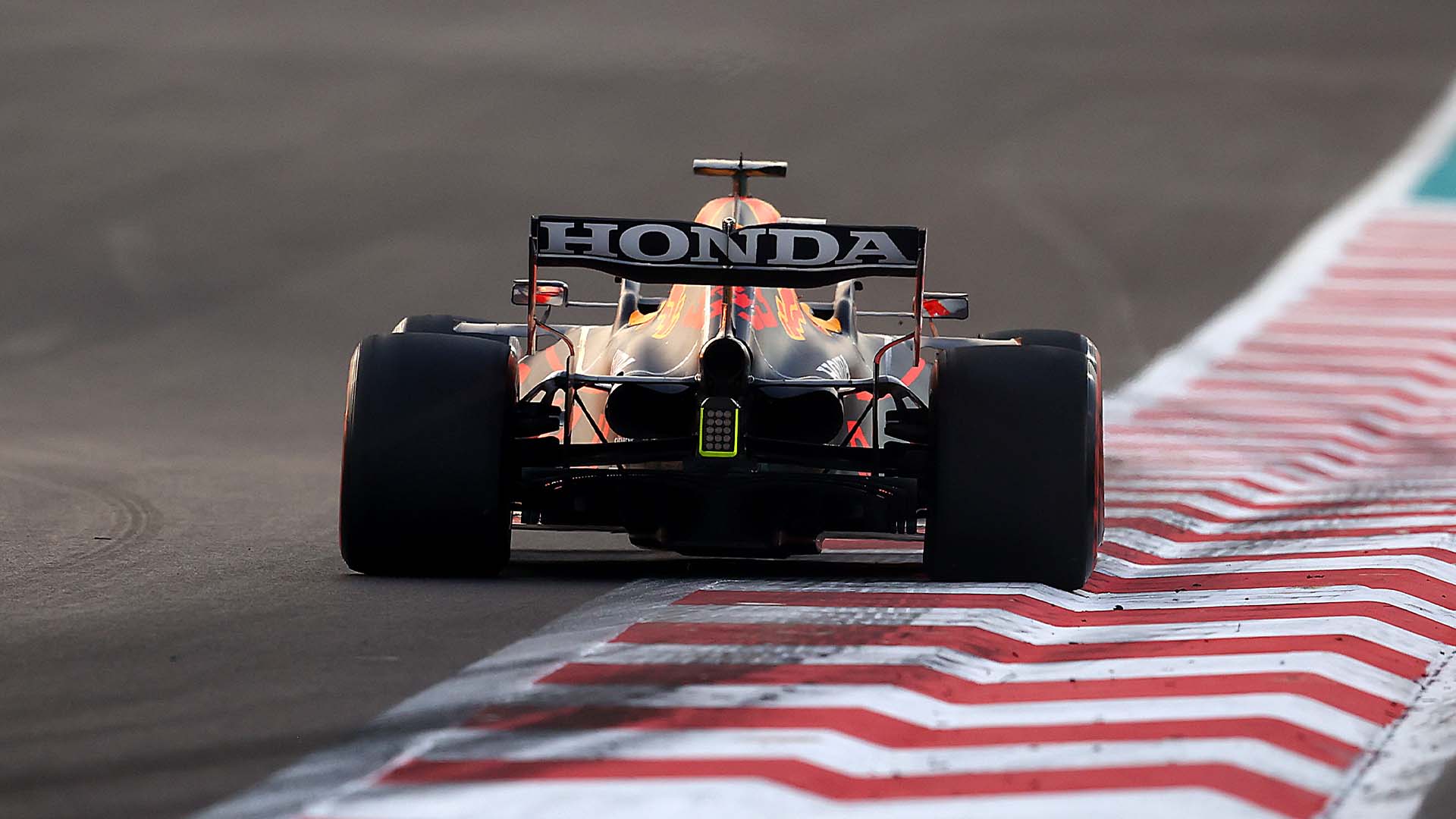 No, Honda Says It Hasn't Agreed to New Red Bull F1 Engine Deal Past 2022