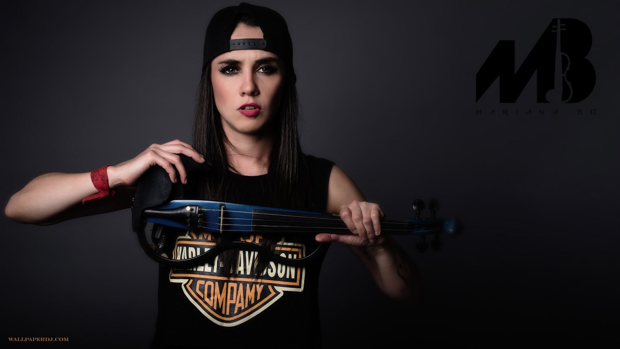 DJ Mariana Bo wallpaper, music and dance wallpaper