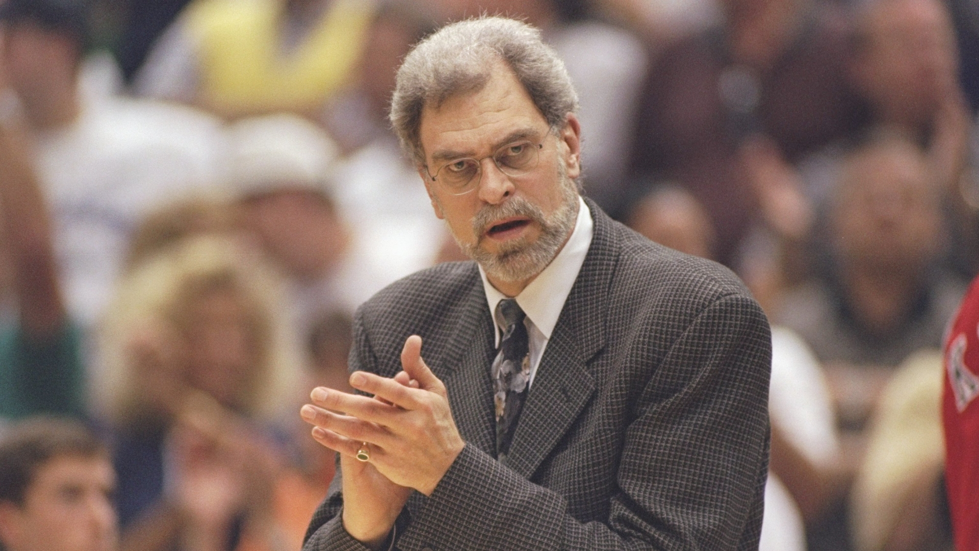 Who is Phil Jackson? Fast facts on the head coach of the Chicago Bulls' 1990s dynasty. Sporting News Canada