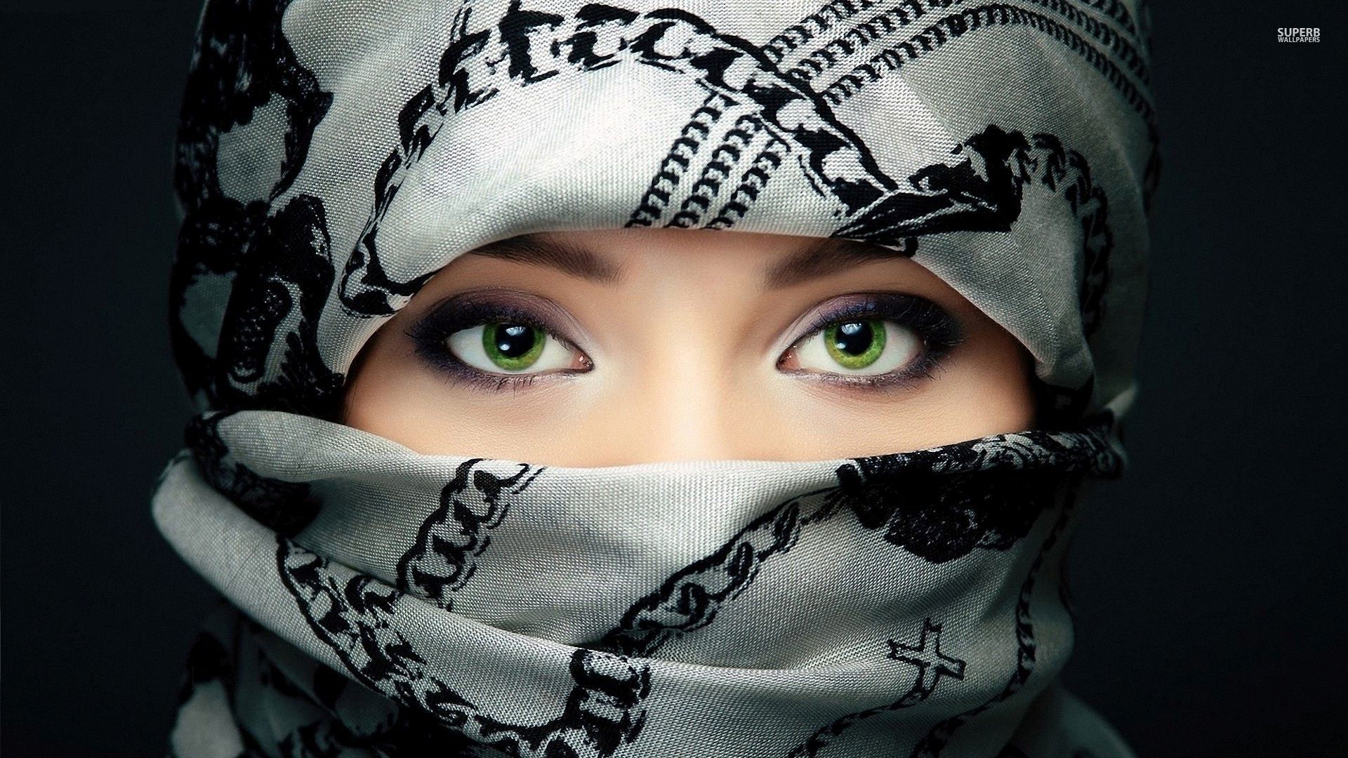 Arabic Girl Wallpaper