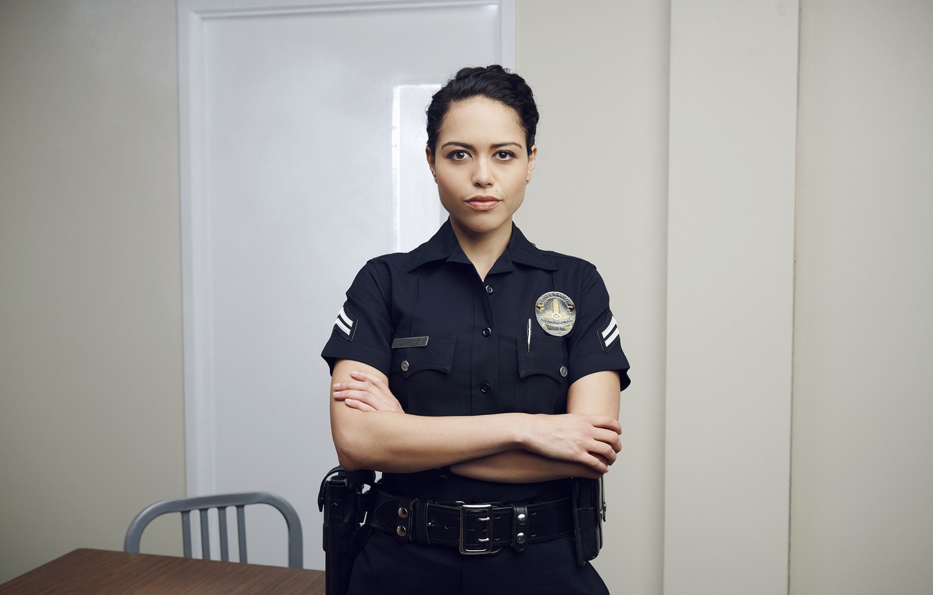 Wallpaper look, pose, the series, US police, Rookie, The Rookie, Alissa Diaz, Angela Lopez, Alyssa Diaz image for desktop, section фильмы