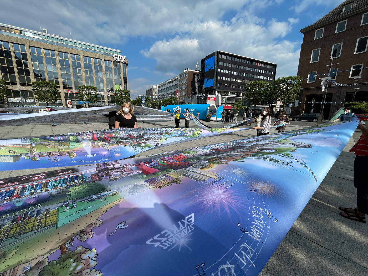 1,800 meters of hidden object artwork for schools 700 years digital printing