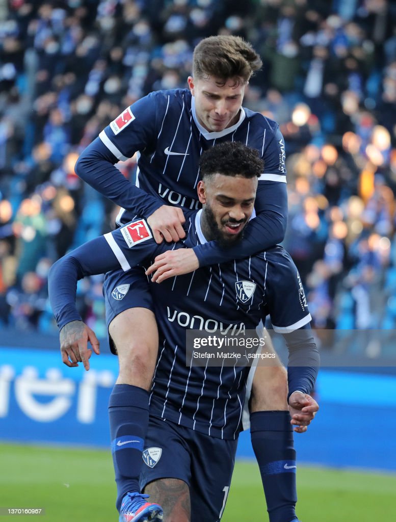 Juergen Locadia of VFL Bochum celebrates as he scores a goal past 2:1. News Photo