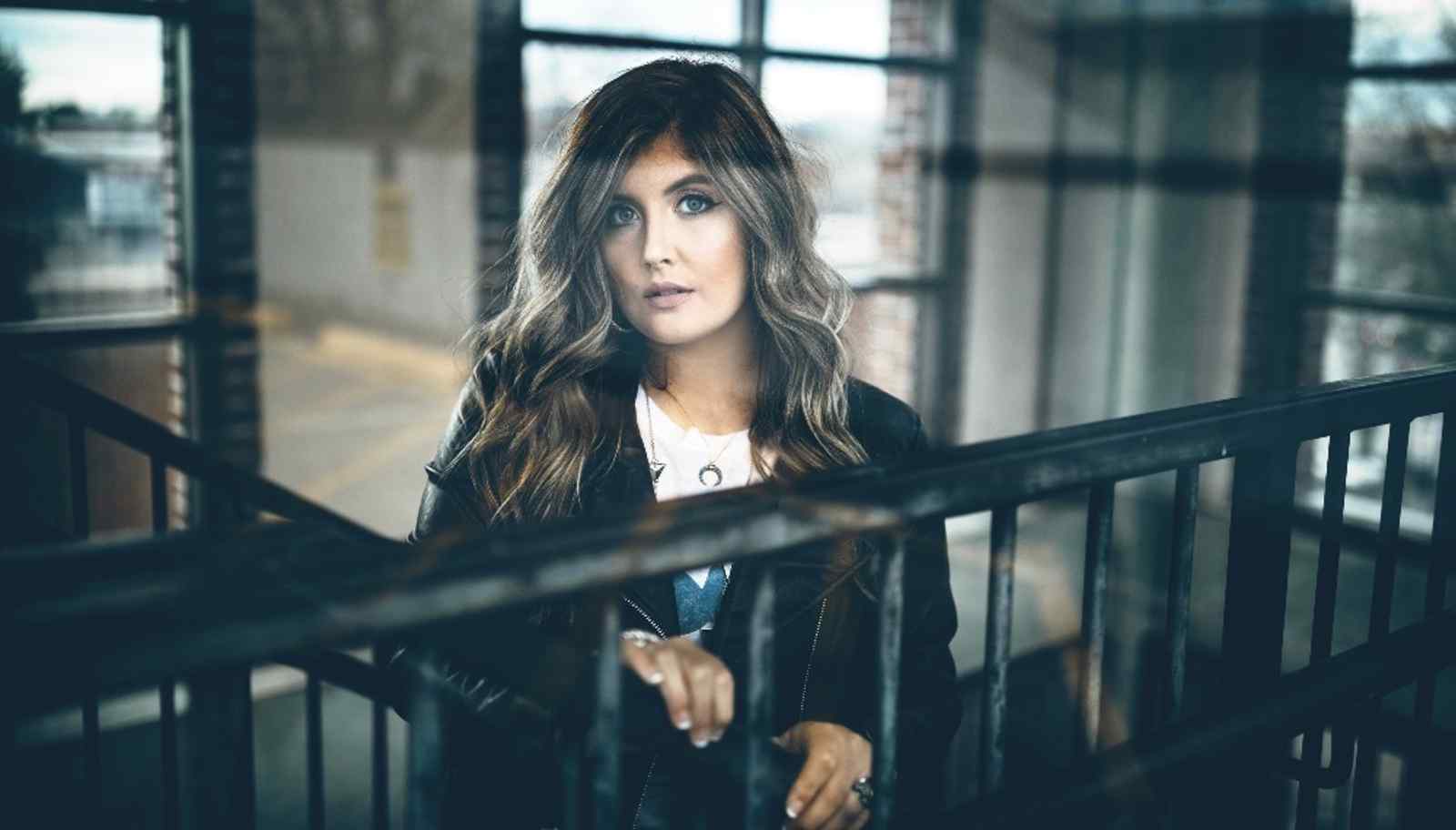 Abbey Robertson Wallpapers - Wallpaper Cave