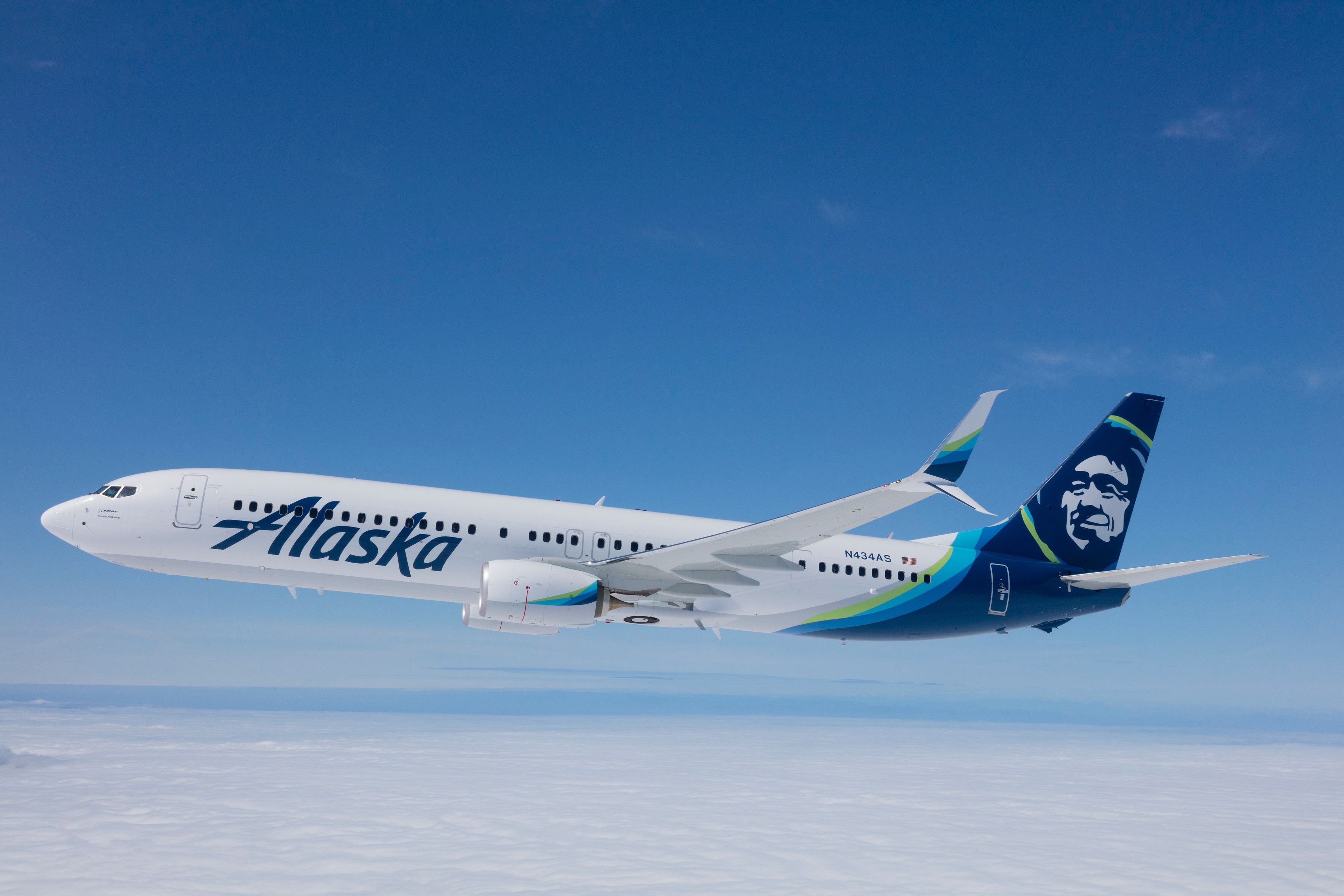 Alaska Airlines Ups Its Game With Better Drinks, Free Movies. Condé Nast Traveler