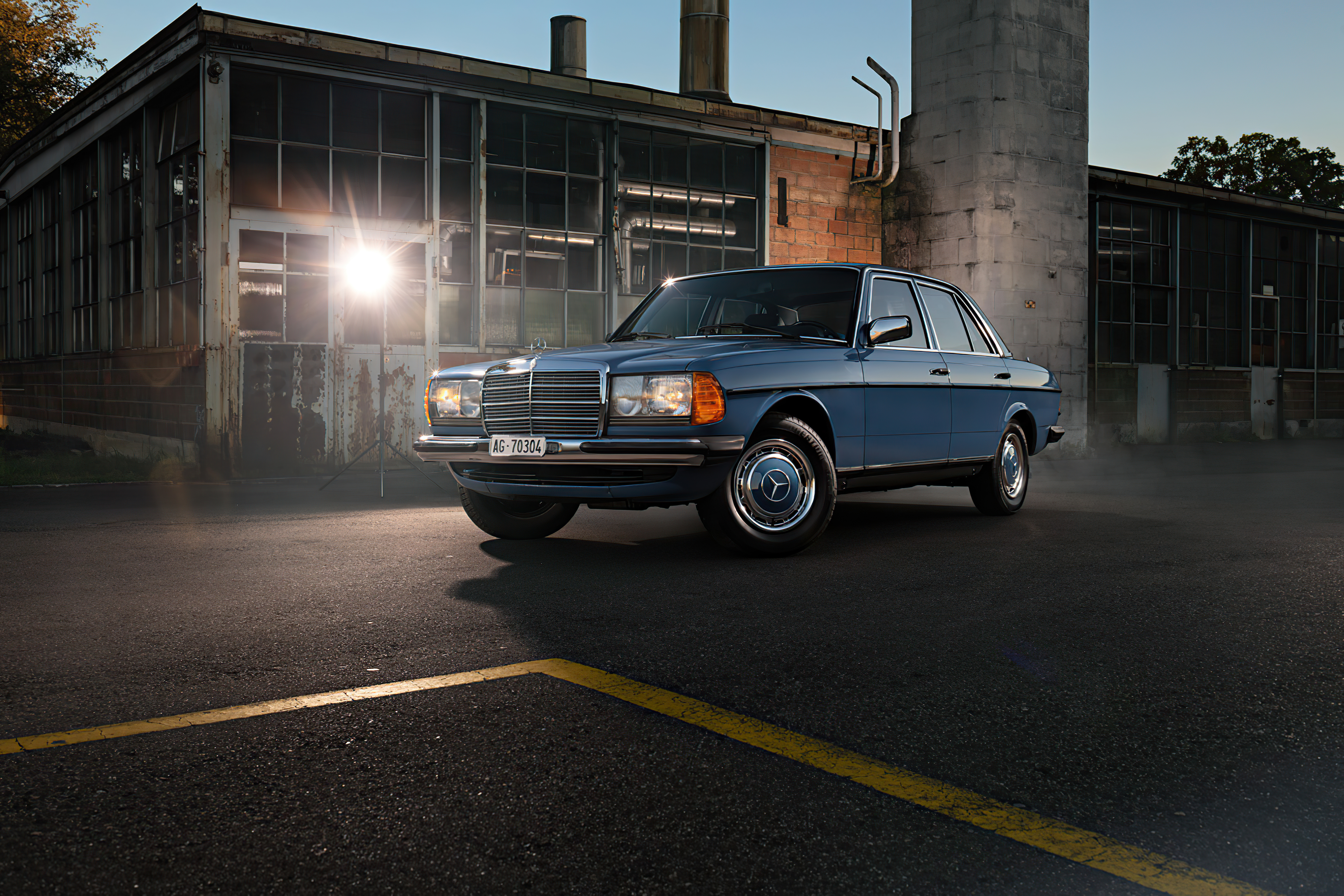 Mercedes Benz W123 1600x900 Resolution HD 4k Wallpaper, Image, Background, Photo and Picture