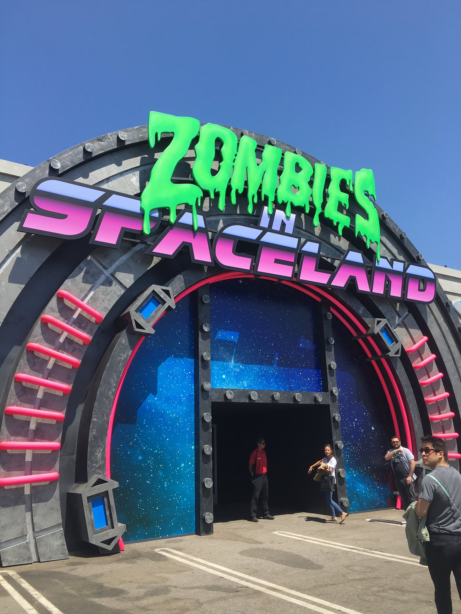 Zombies In Spaceland Wallpapers Wallpaper Cave