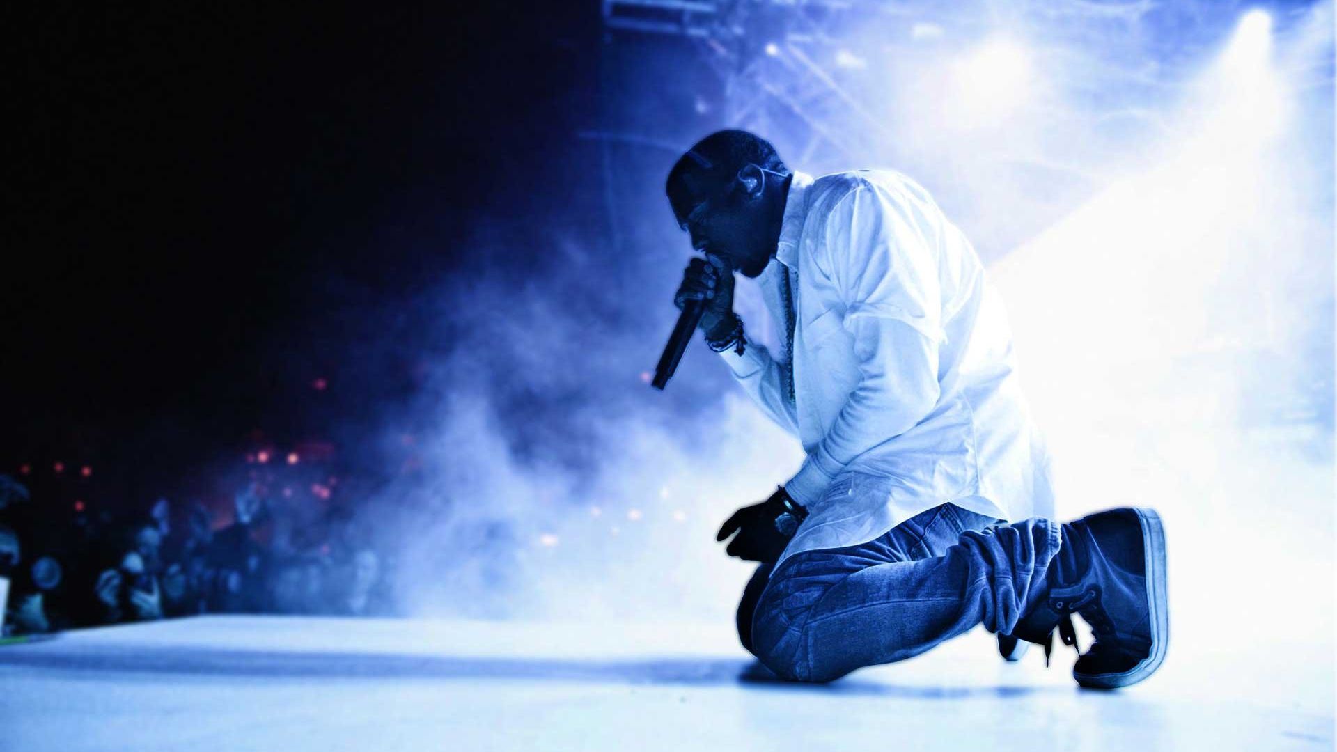 Desktop Wallpaper Kanye West, Rapper, Performing, HD Image, Picture, Background, Roamvd