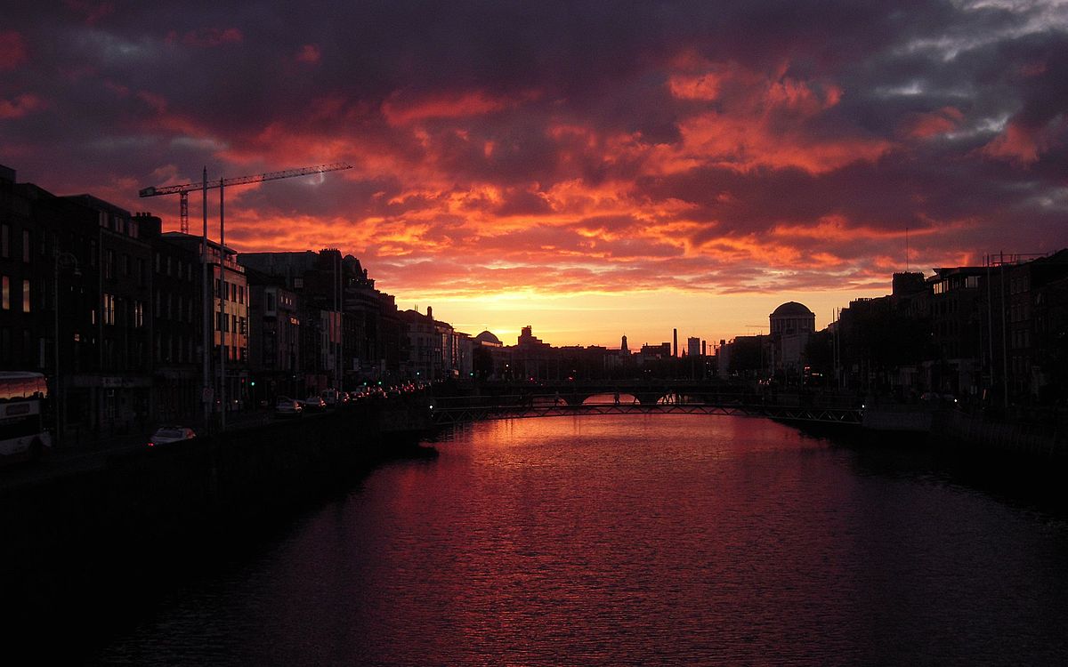 River Liffey Wallpapers Wallpaper Cave
