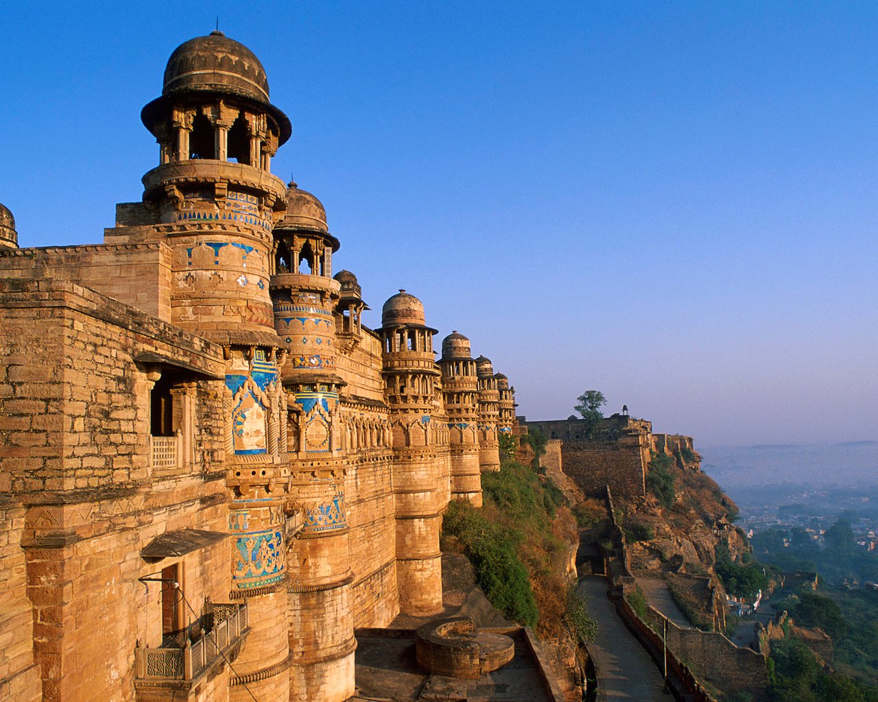 Premium Photo | Gwalior fort in the city of gwalior madhya pradesh india