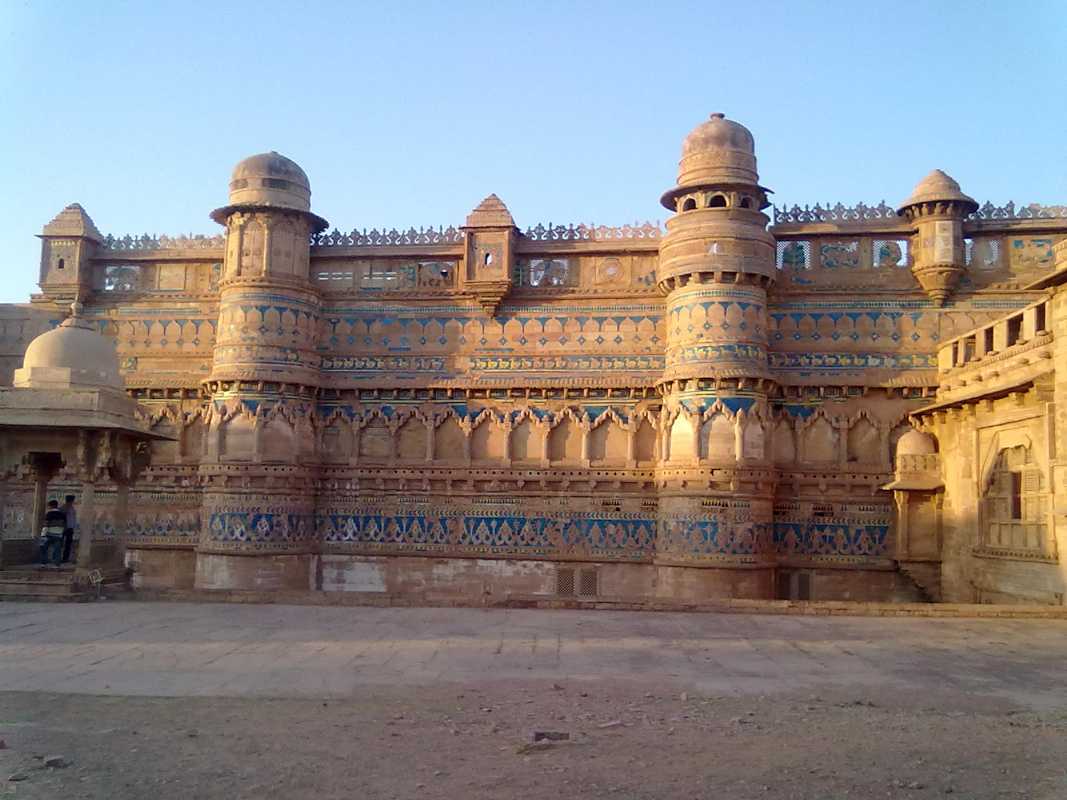 Photos of Gwalior Fort. Image and Pics Holidify.com