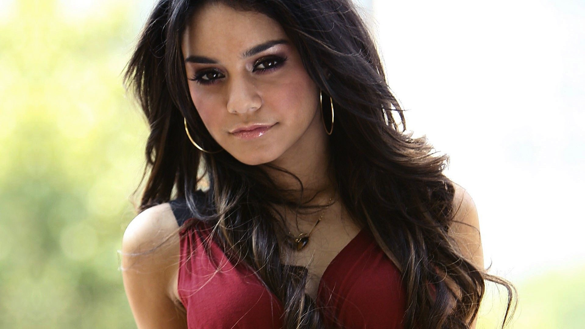 Vanessa Hudgens Wallpaper