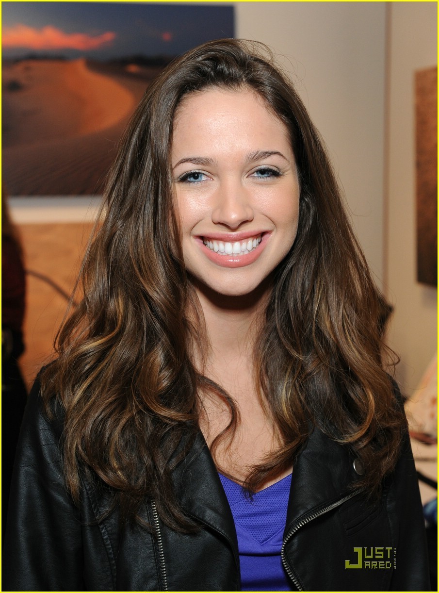 Maiara Walsh Photo