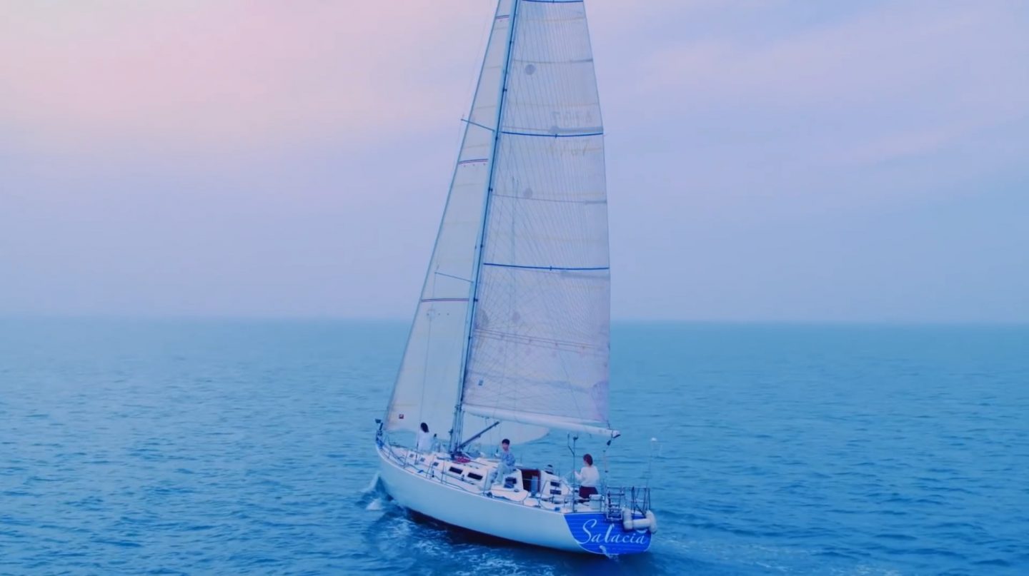 AkMu Croons Their Blues with “How Can I Love the Heartbreak, You're the One I Love”