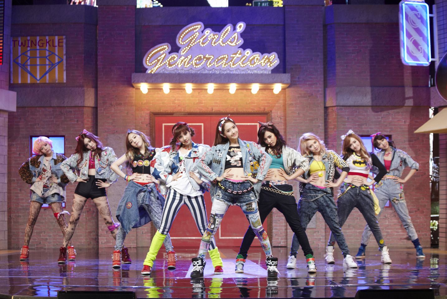 Girls' Generation Reveals Preview Medley for “I Got a Boy” Album. Girls generation, Girls in love, Kpop girls
