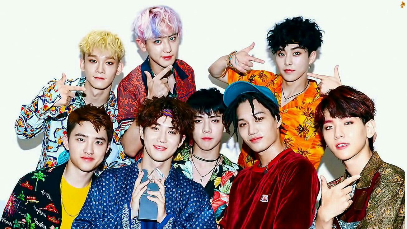 Обои бойбенд exo на компьютер
