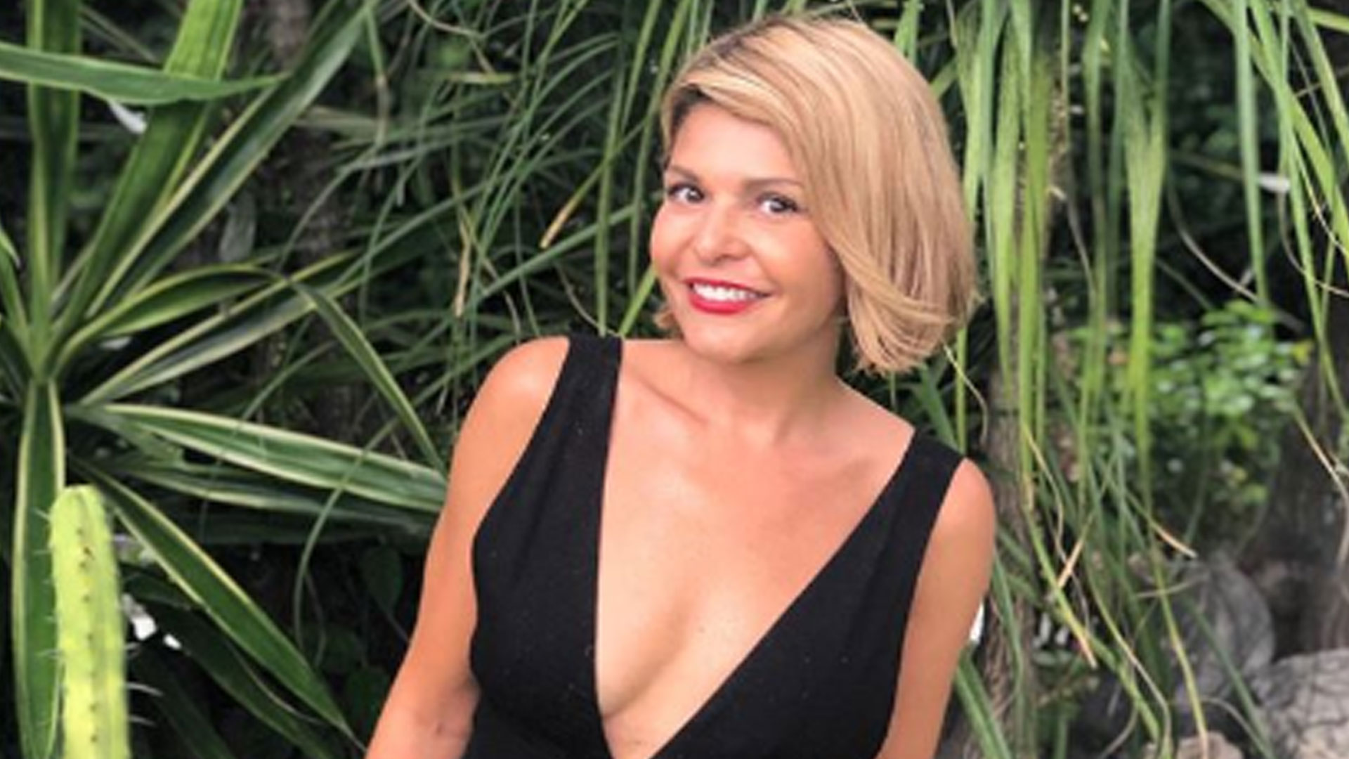 Itatí Cantoral surprised by showing her talent as a painter Limited Times