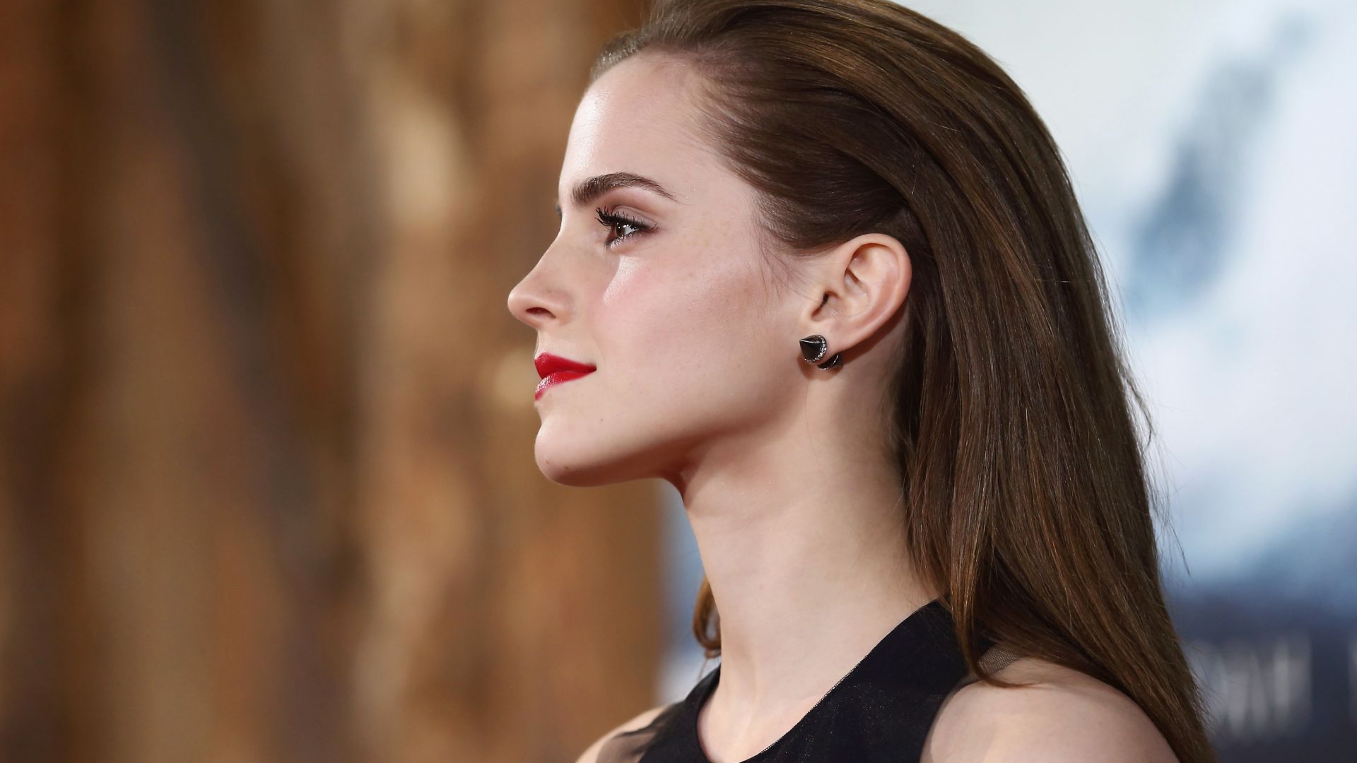 Desktop Wallpaper Emma Watson, Blonde, English Actress, HD Image, Picture, Background, Afaujo