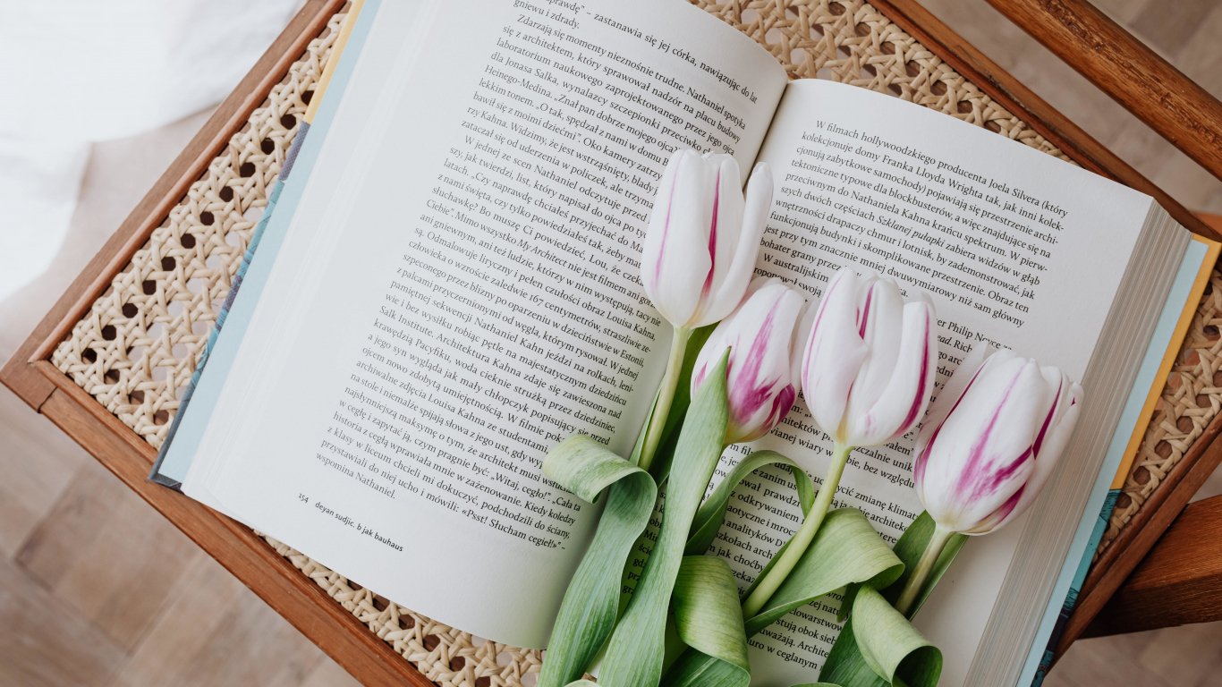 Download flowers and book, reading 1366x768 wallpaper, tablet, laptop, 1366x768 HD image, background, 24798