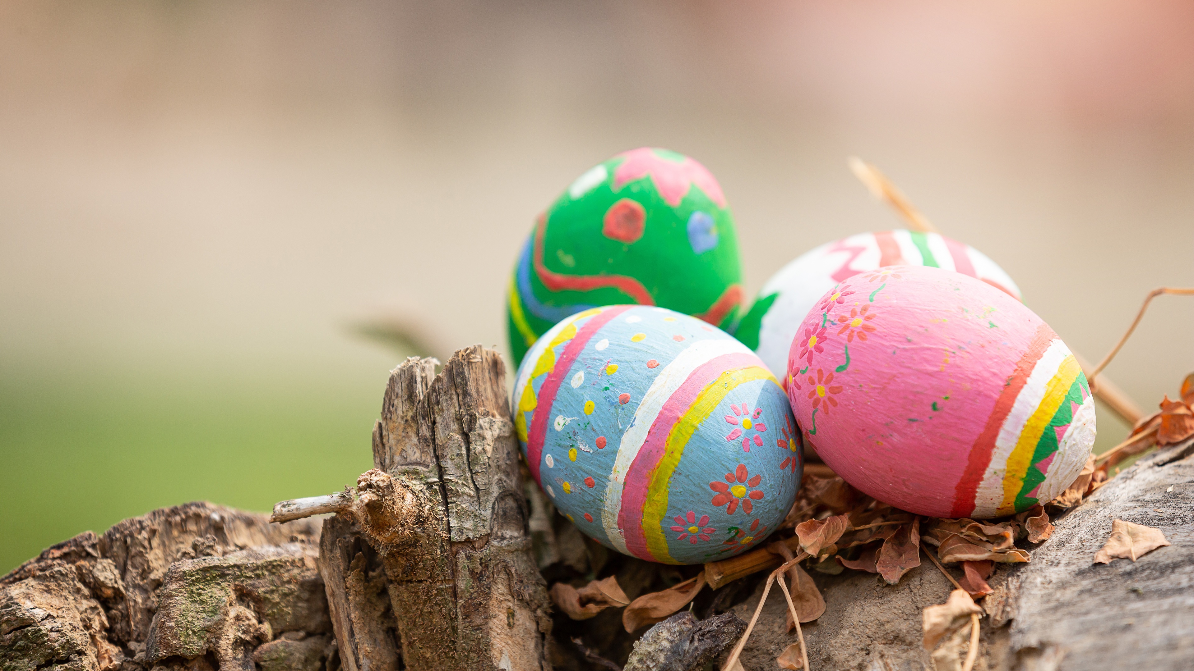 Picture Easter egg 3840x2160