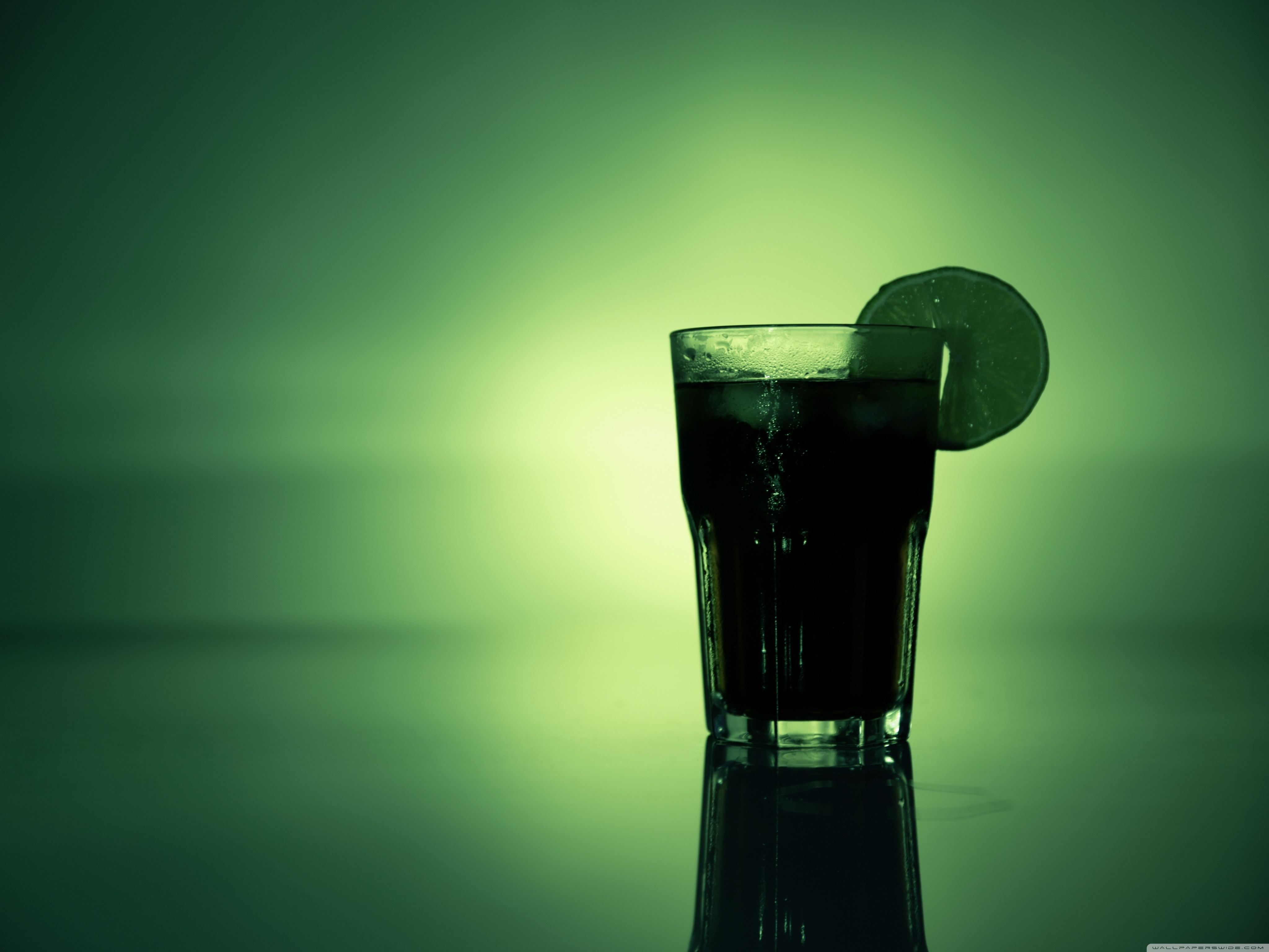 Green Lemon Juice Ultra HD Desktop Background Wallpaper for 4K UHD TV, Widescreen & UltraWide Desktop & Laptop, Tablet