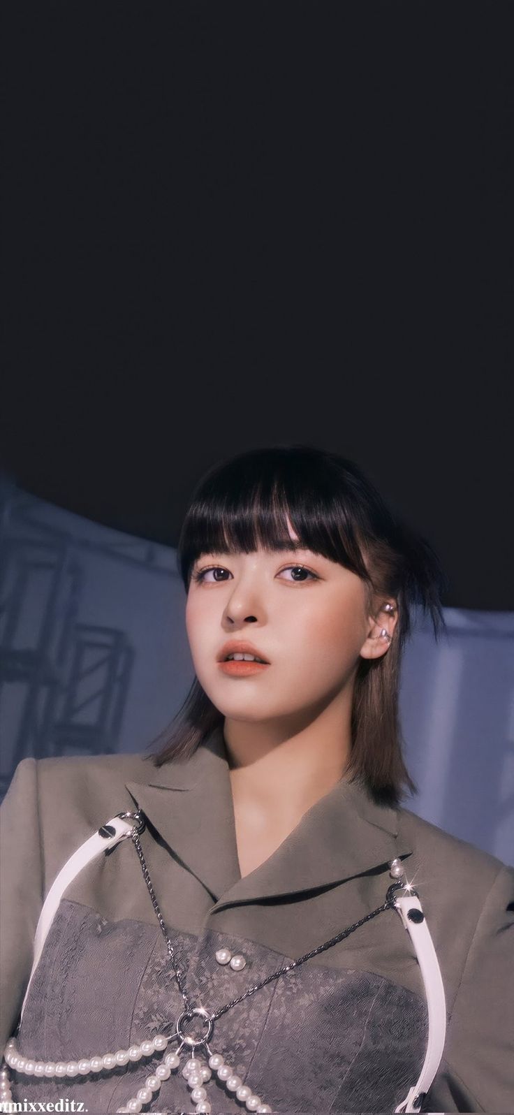 NMIXX wallpaper. Lily wallpaper, Lily, Wallpaper