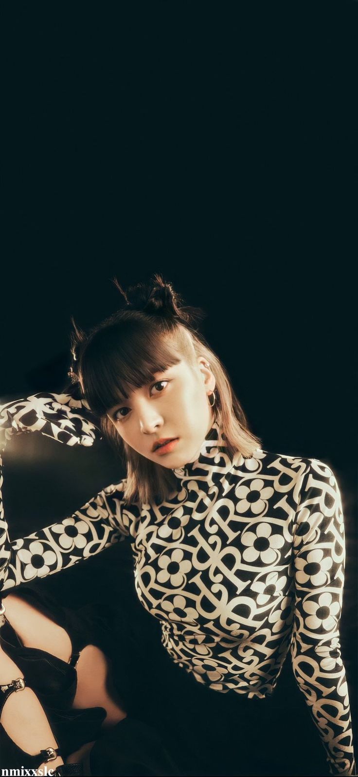 NMIXX wallpaper. Lily wallpaper, Lily, Photo