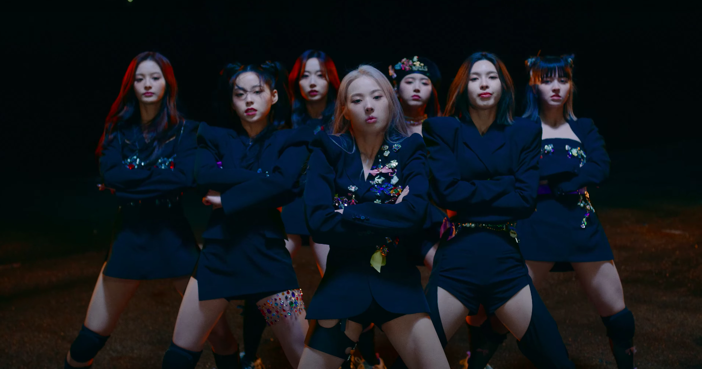 NMIXX, JYP Entertainment's new girl group, marks debut with 'O.O' MV. GMA News Online