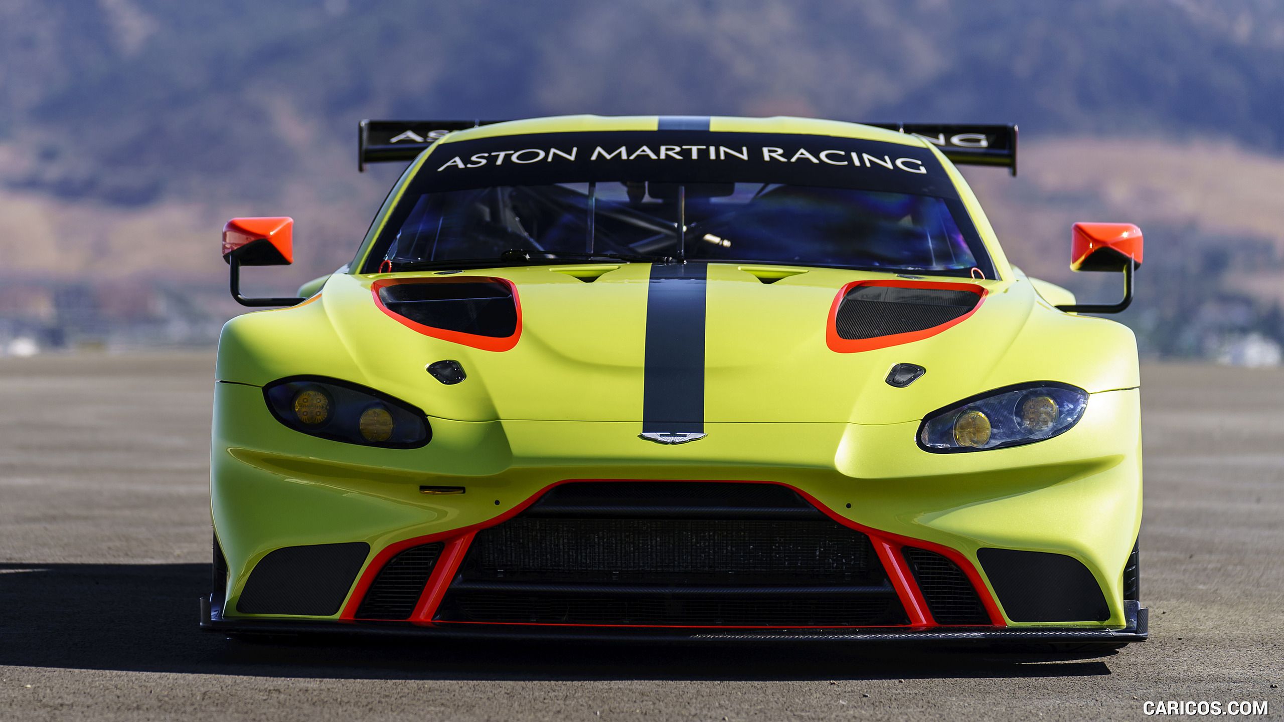 Aston Martin Racing Wallpaper