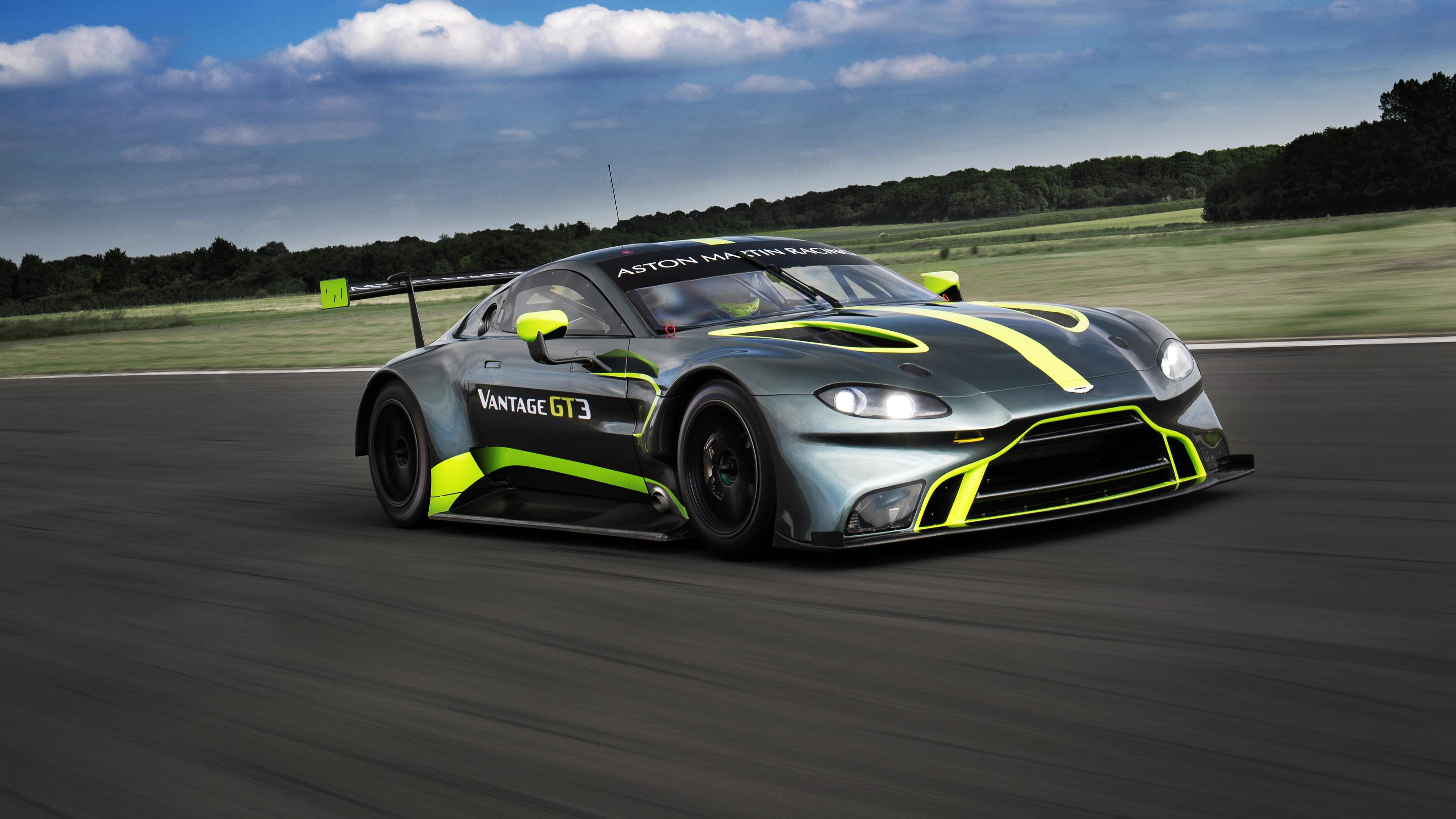 Aston Martin Vantage GT3 Wallpaper Free Aston Martin Vantage GT3 Background