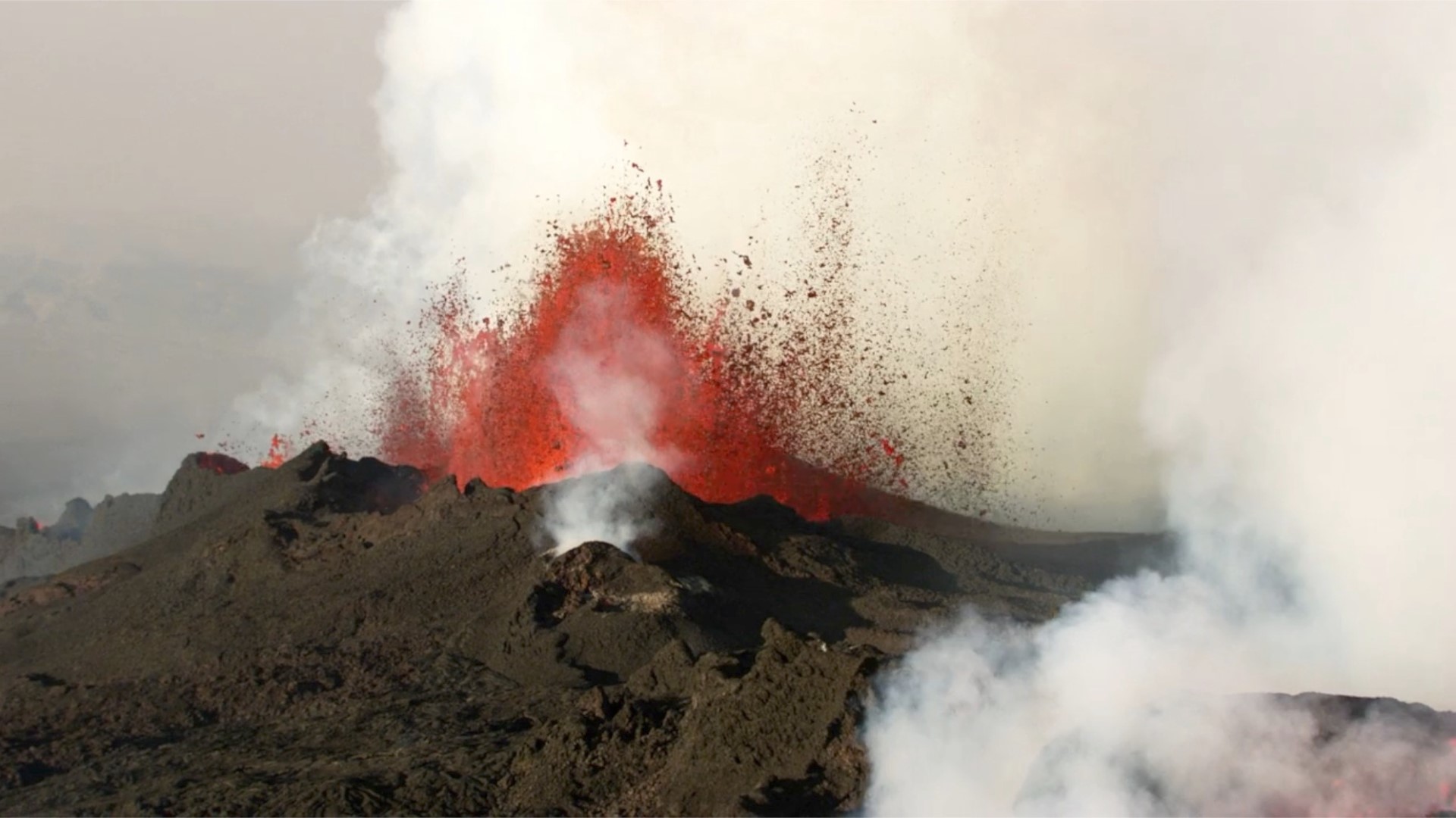 Indonesia's Mount Merapi new eruption
