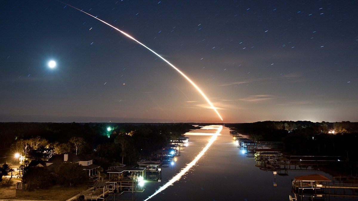 Caught on camera: Meteor lights up the Virginia sky