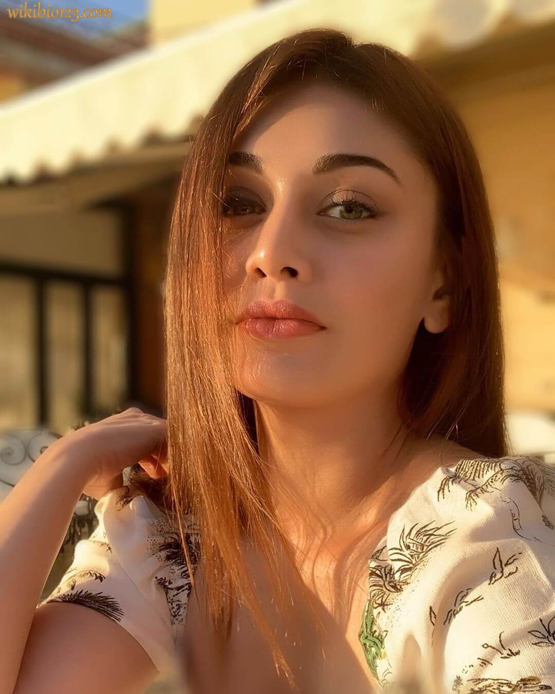 Shefali Jariwala Wiki Bio Age Height Fitness Hobbies HD Image Wallpaper & More of Wiki Bio of Bollywood & Hollywood Stars