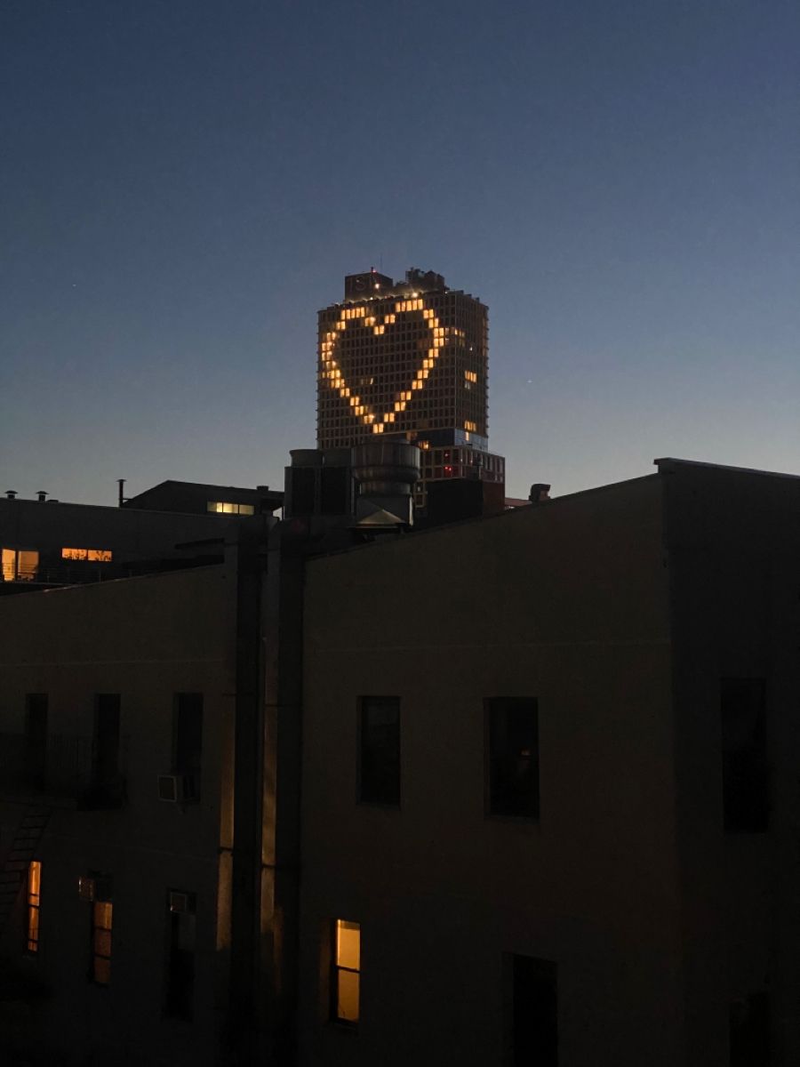cool heart light building  Iphone wallpaper themes Night aesthetic  Wallpaper