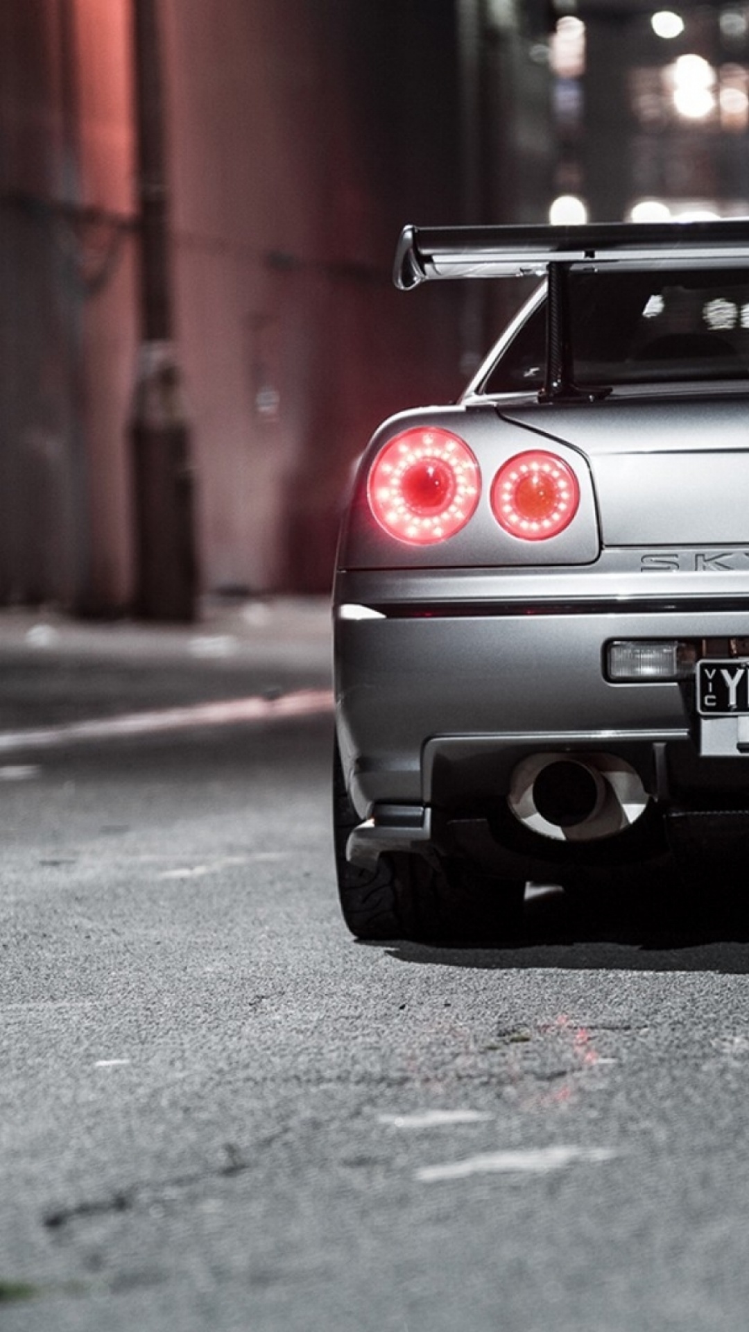 R34 wallpaper for iphone 5s