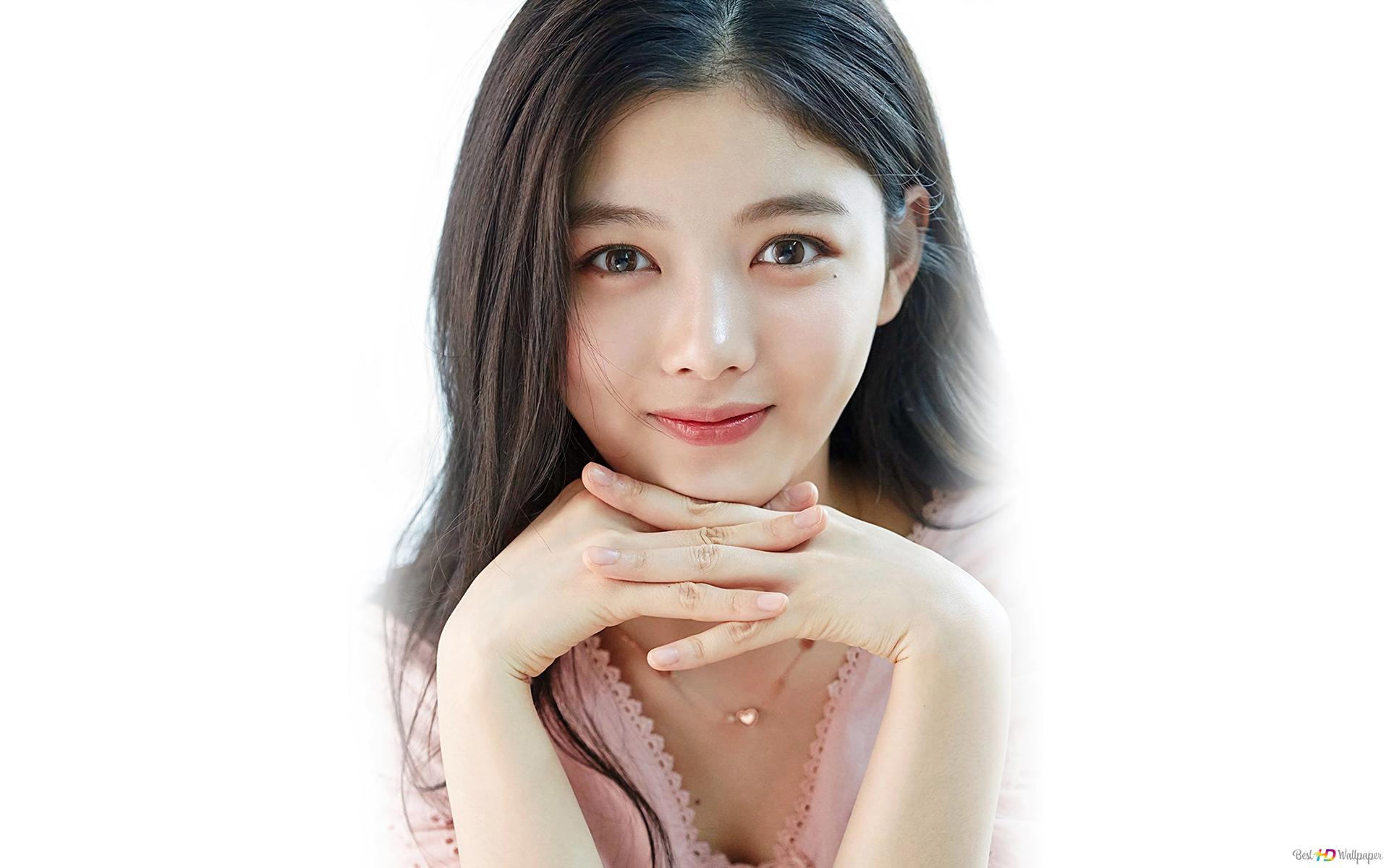 Gorgeous Korean Actress 'Kim Yoo Jung' HD Wallpaper Download
