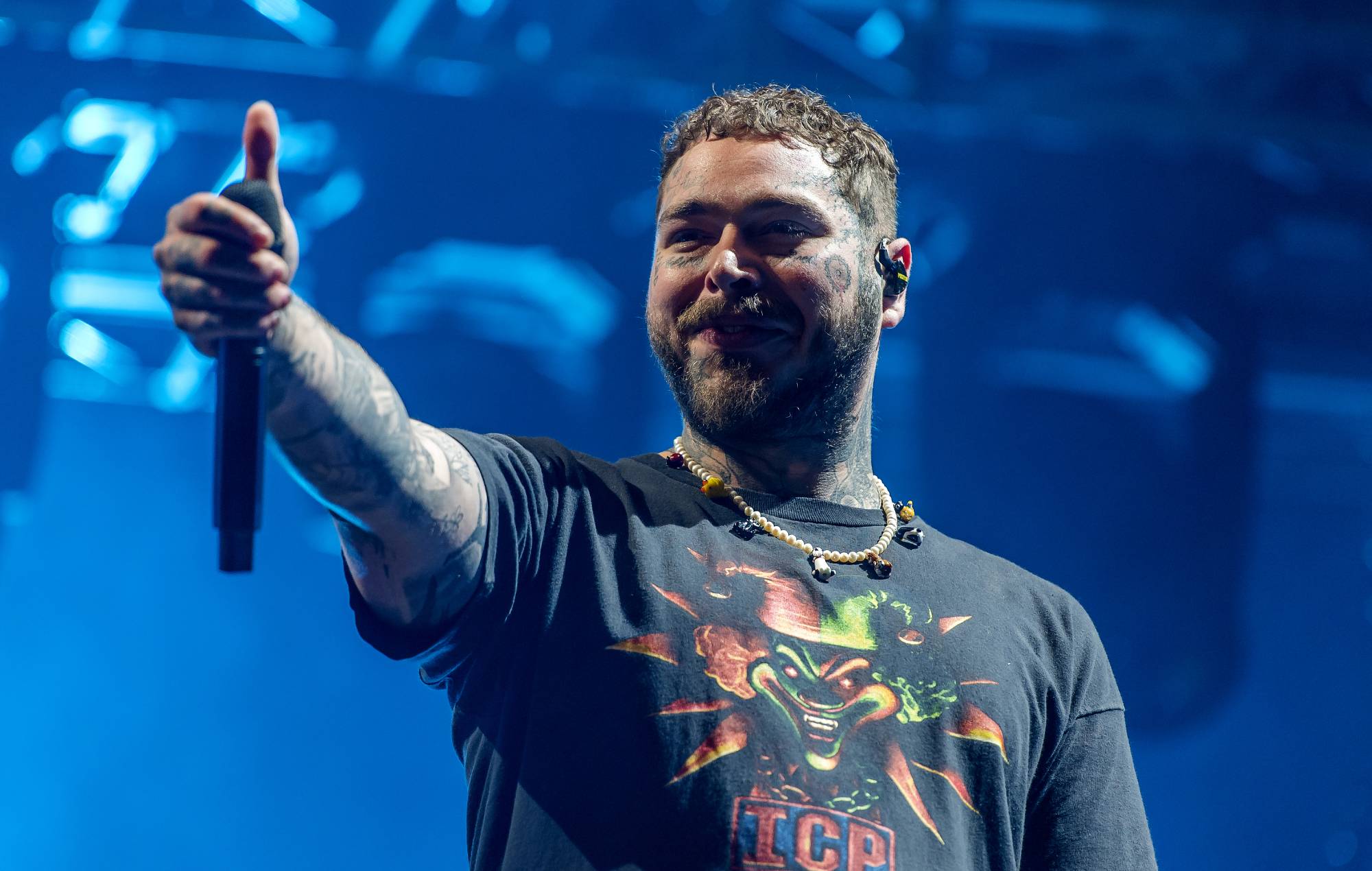 Post Malone's manager claims label is delaying his new album
