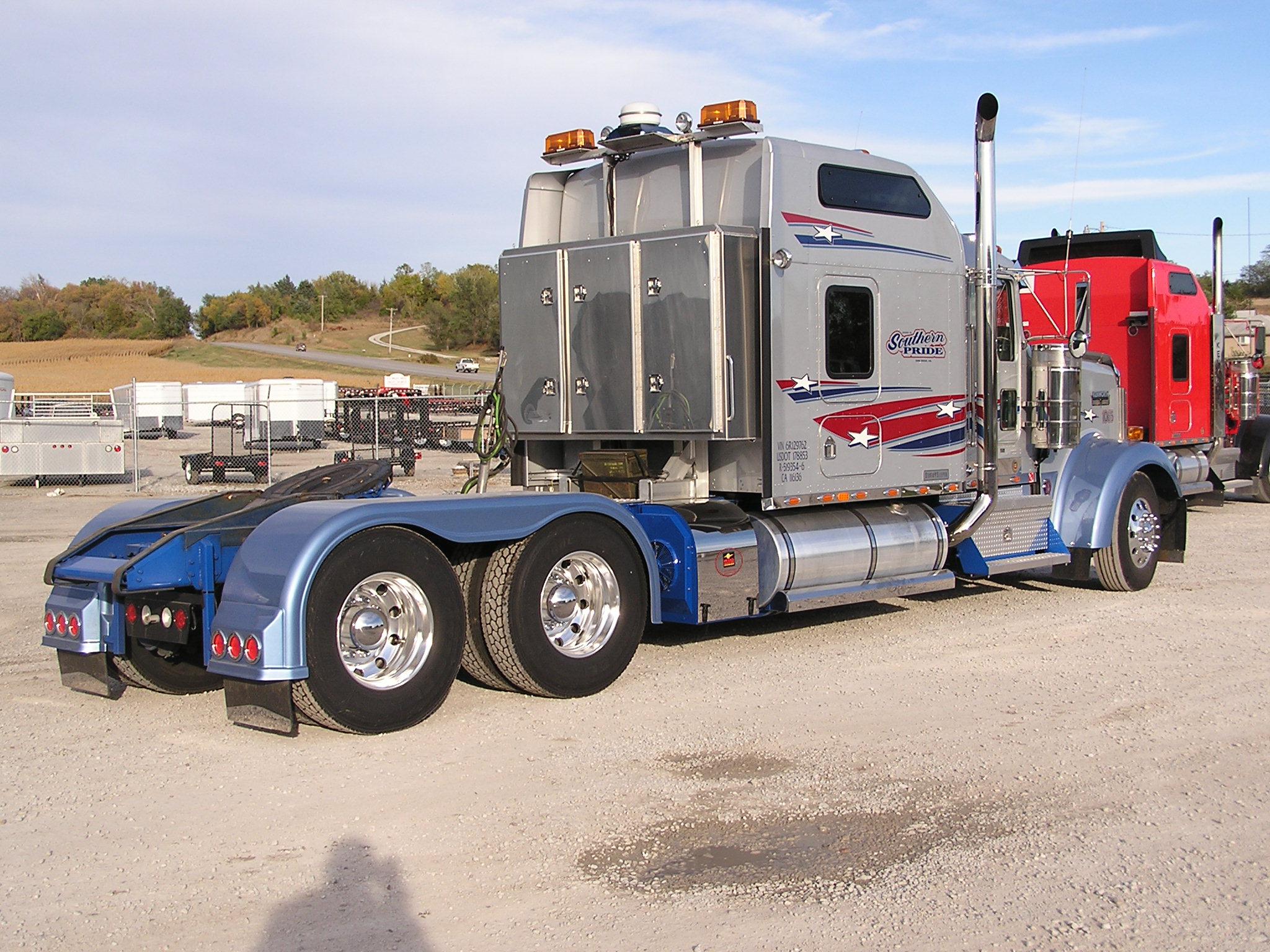 Hd Kenworth W900 Semi Tractor Free Image Wallpaper