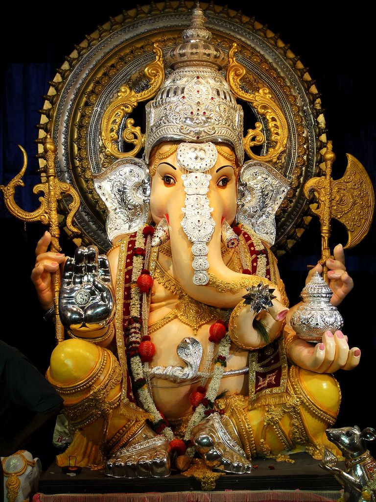 Tulshi Baug Ganpati Pune. Ganesh photo, Ganesha, Lord ganesha paintings