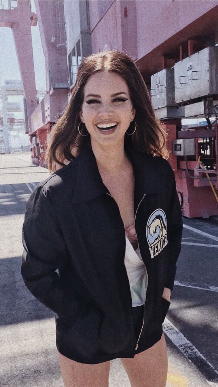 Lana del Rey “NFR”