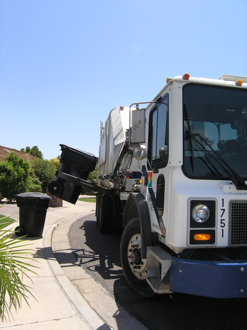 Garbage Truck Picture. Download Free Image